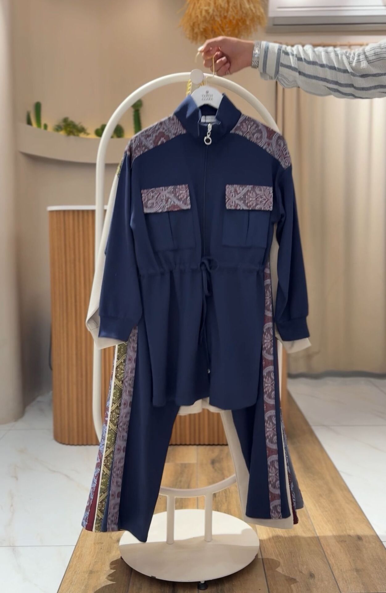 TUNİK 38 - PANTOLON 42 BEDEN kod:325