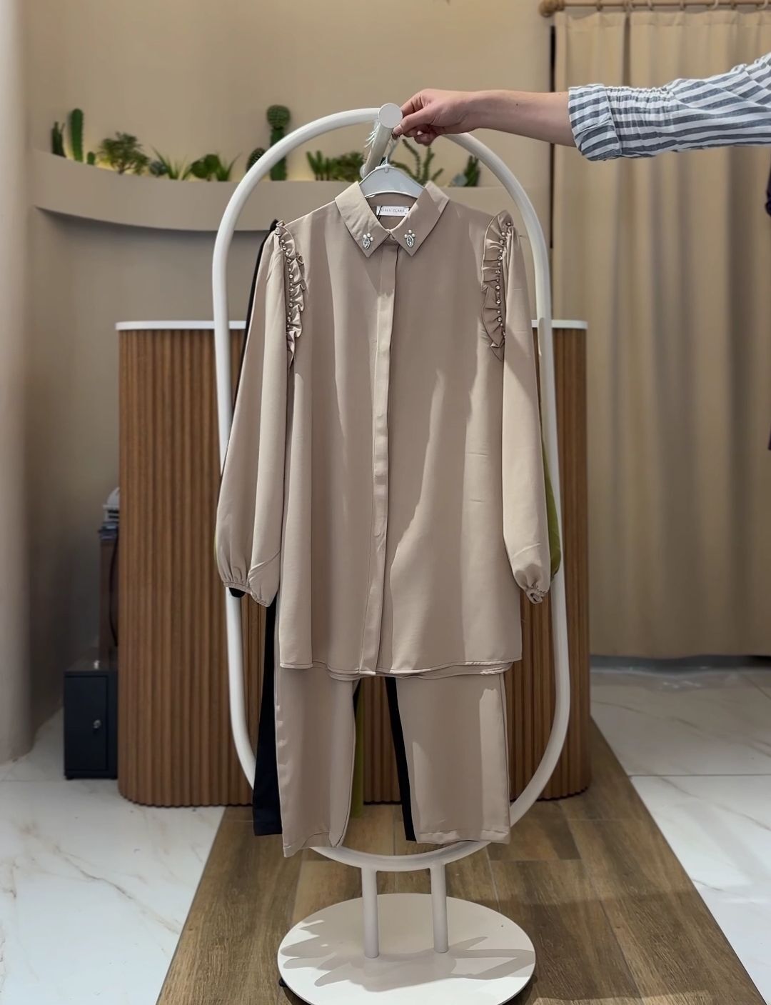 TUNİK 46 PANTOLON 44 BEDEN