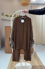 Leopar Detaylı Yaka ve Manşetli Şık 2’li Takı