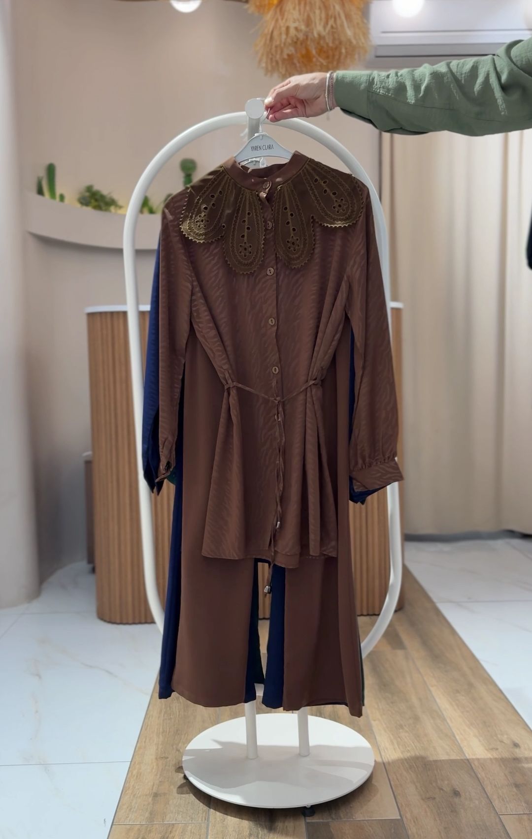 YAKA DETAYLI 2'Lİ TAKIM KAHVE - 42
