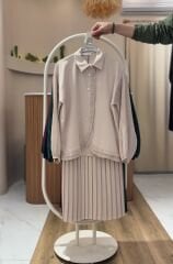 Minimal Dökümlü Detaylı Etekli Takım