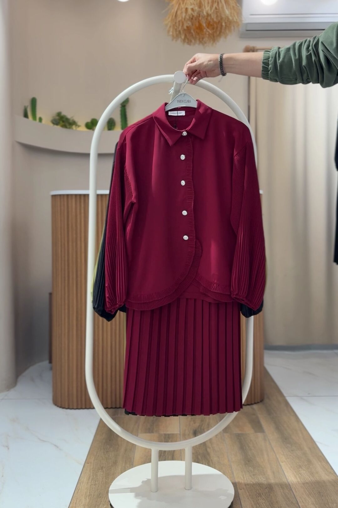Minimal Dökümlü Detaylı Etekli Takım BORDO - 46