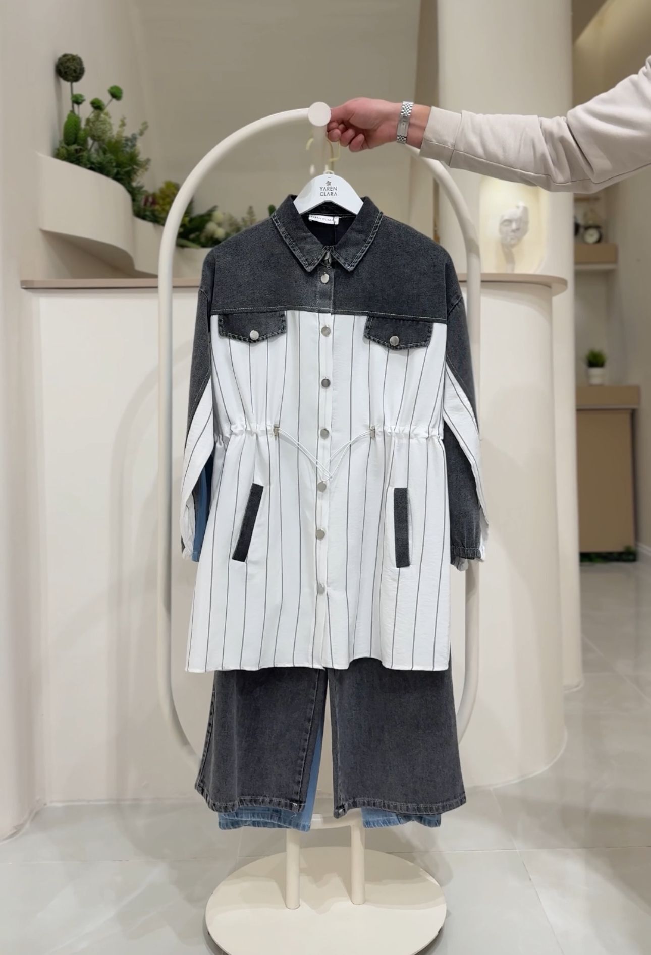 Denim Detaylı Çizgili Tesettür Takım (Gömlek Pantolon) – Yeni Sezon FÜME - 46