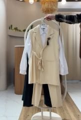 1 BEDEN BÜYÜK ALINIZ