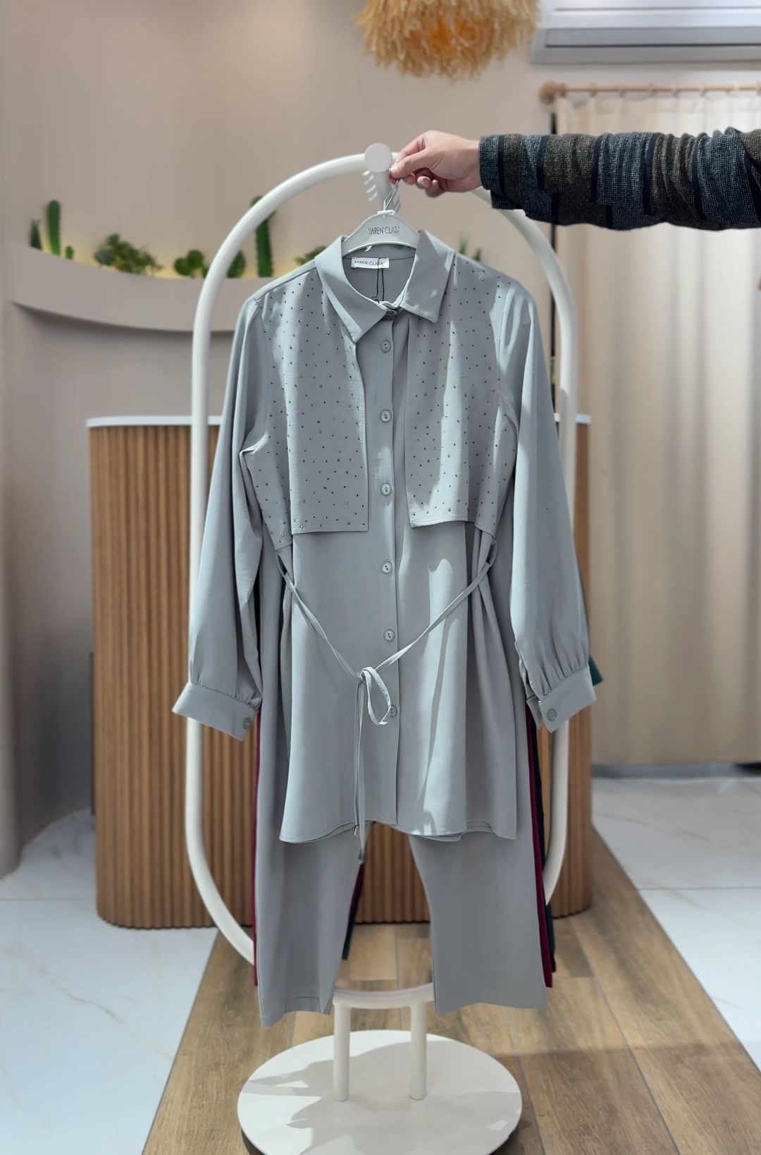 Taş Detaylı Bel Bağlamalı Tunik Pantolon Takım GRİ - 46